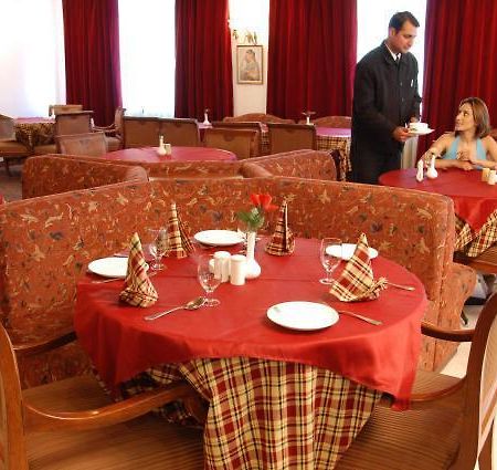 Quality Inn Himdev Shimla Exterior foto